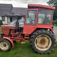 Władimirec T30 4x4: Cechy, parametry i dostępne oferty tego ciągnika