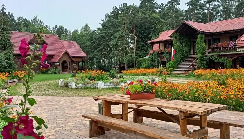 Agroturystyka Jaskółka w Sasinie - Magiczny odpoczynek w sercu Kaszub