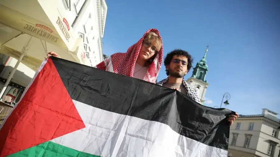 Zdjęcie Protest w Warszawie: Najnowsze informacje i szczegóły wydarzenia